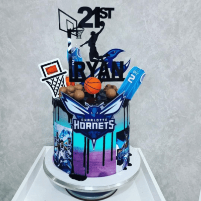 Basketball cake topper