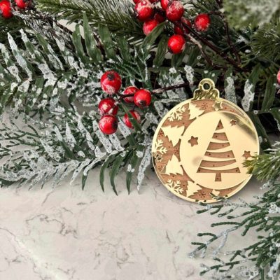 Layered Christmas ornament